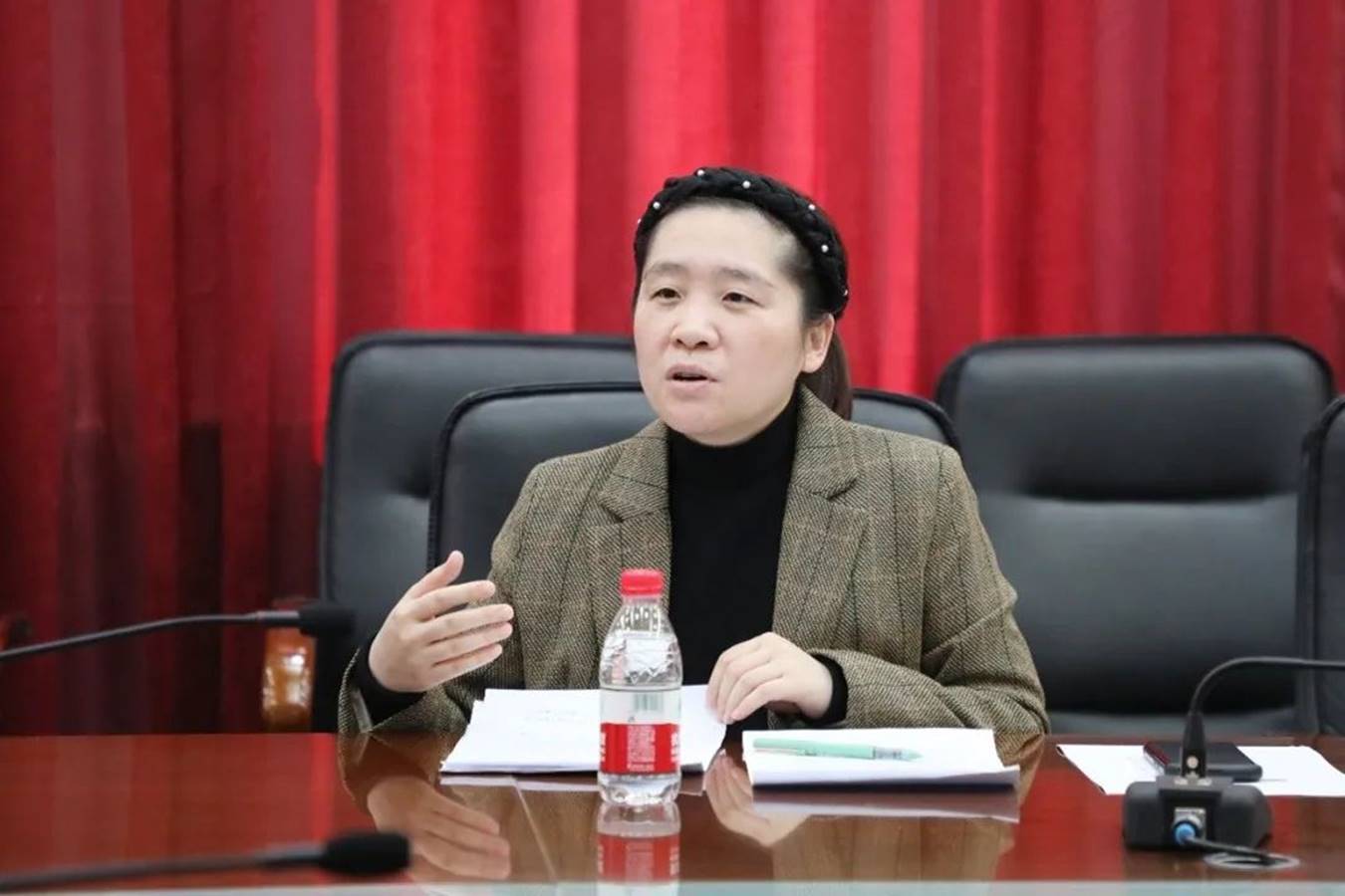 说明: 图片 说明: 图片